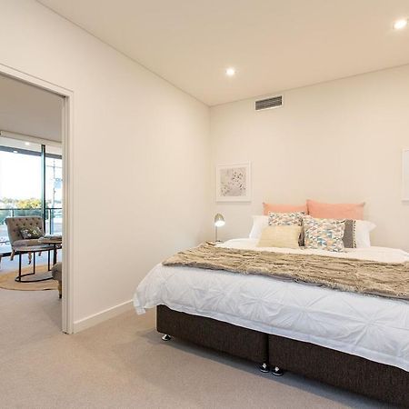 Luxury Four Bedroom Apartment Wagga Wagga Extérieur photo