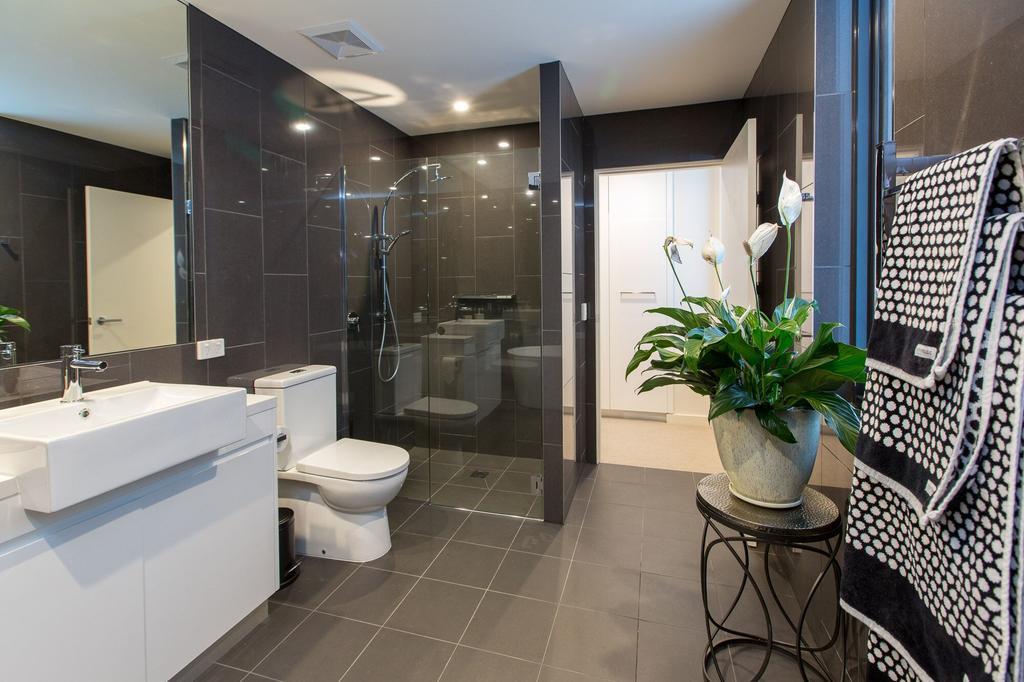 Luxury Four Bedroom Apartment Wagga Wagga Extérieur photo